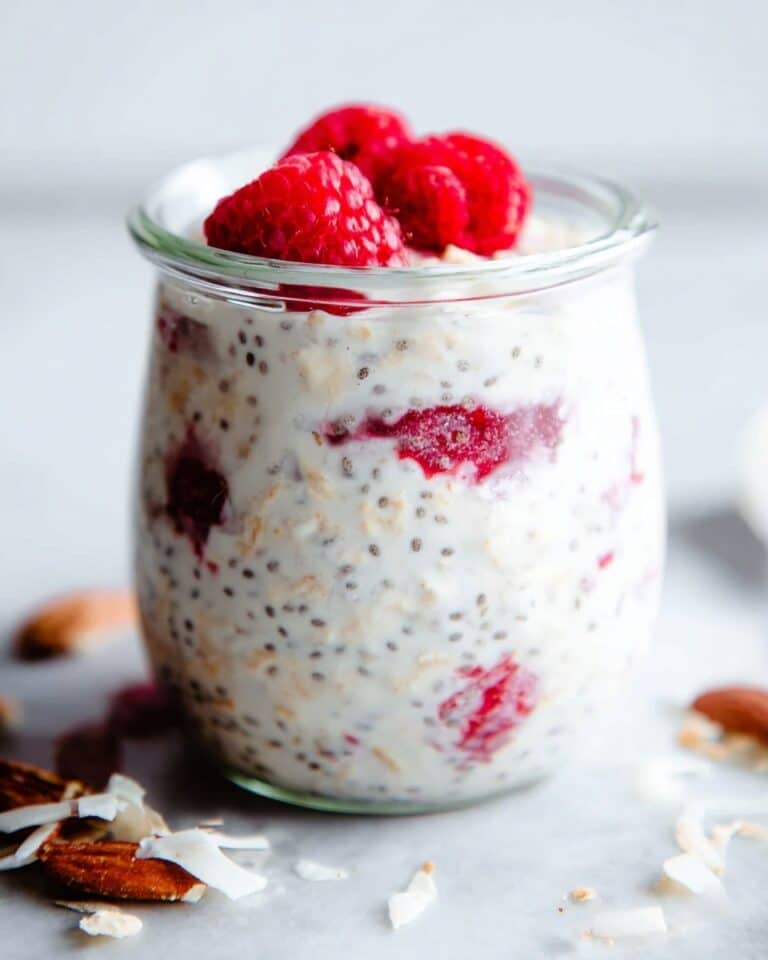Raspberry Coconut Overnight Oats Recipe