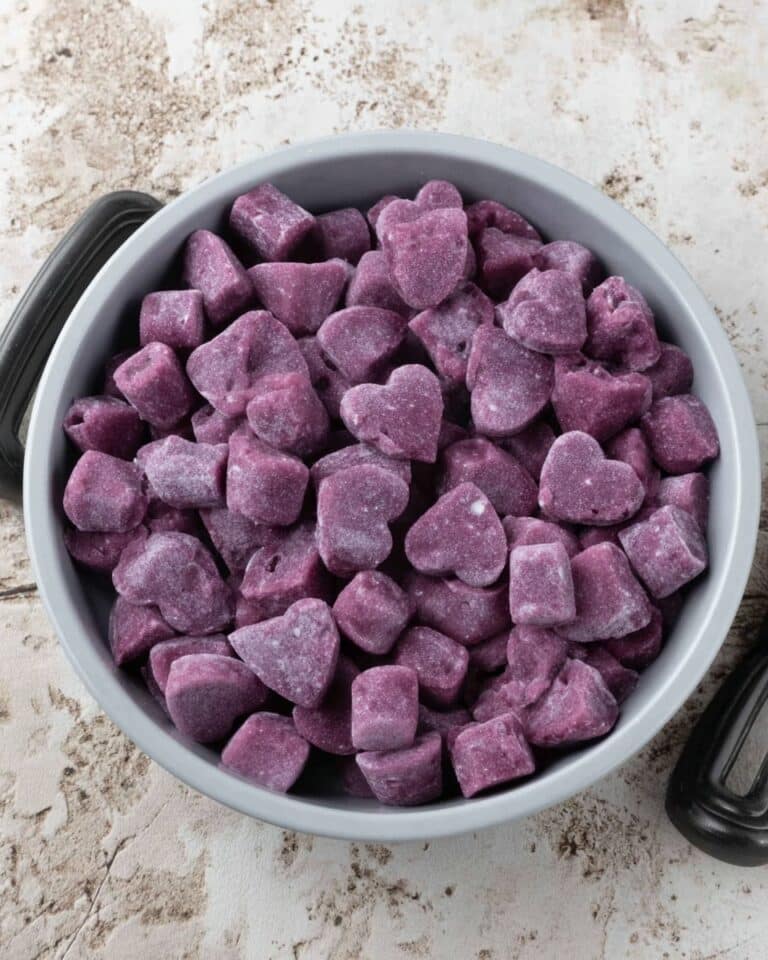 Frozen Chicken Blueberry Pup Pops Recipe