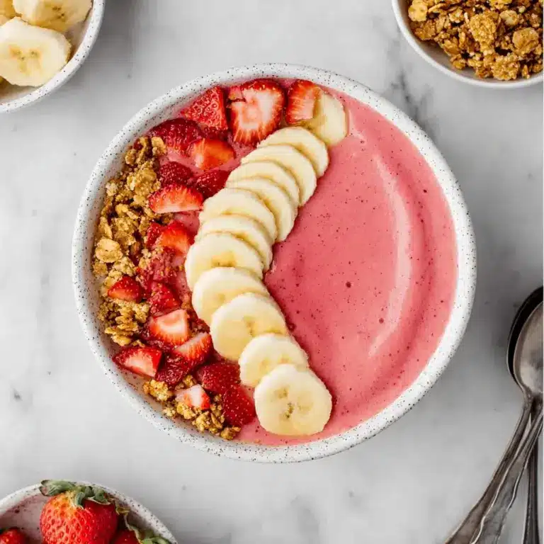 Strawberry Banana Smoothie Bowl Recipe