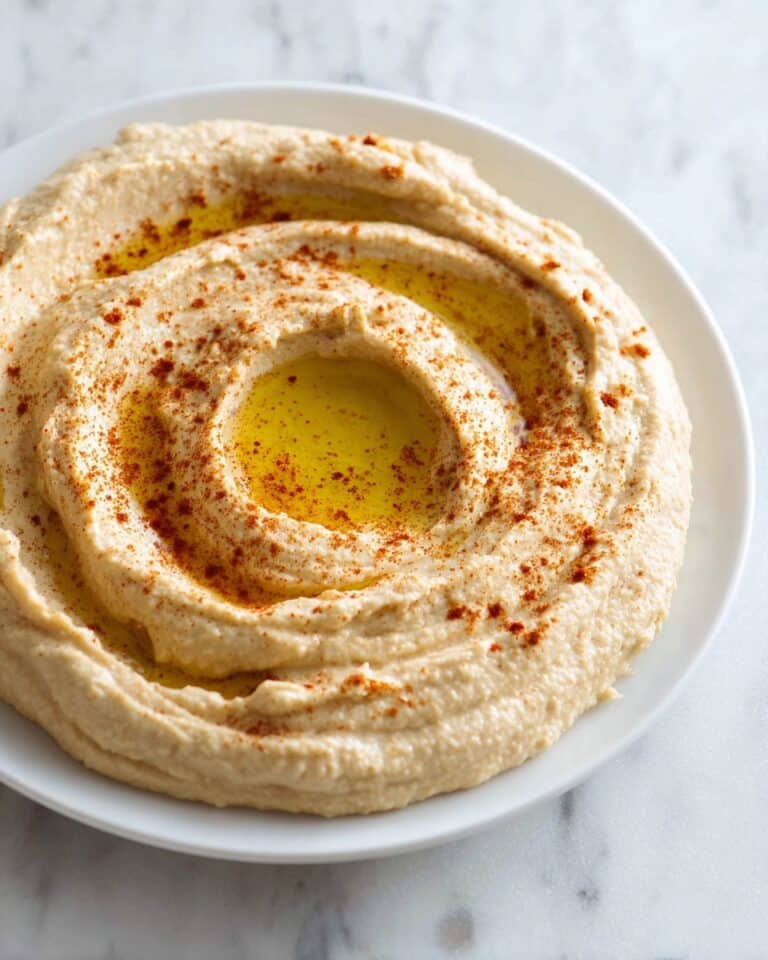 Easy Hummus (Better than Store-Bought) Recipe