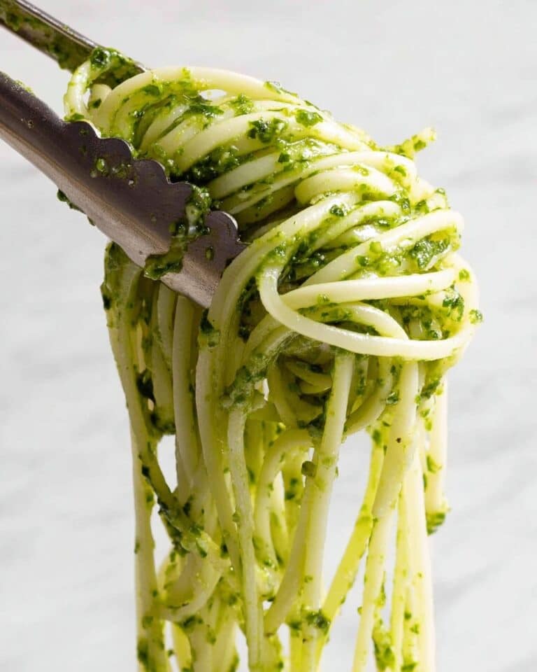 Green Ginger Rice Noodles with Chicken and Crispy Shallots Recipe