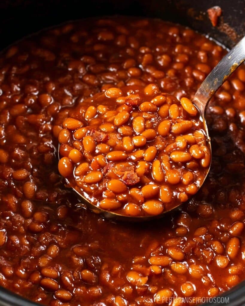 Slow Cooker Baked Beans Recipe