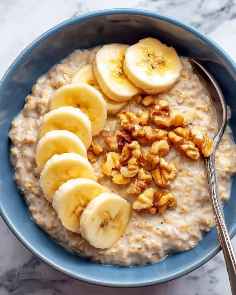 Creamy Banana Oatmeal with Cottage Cheese and Walnuts Recipe