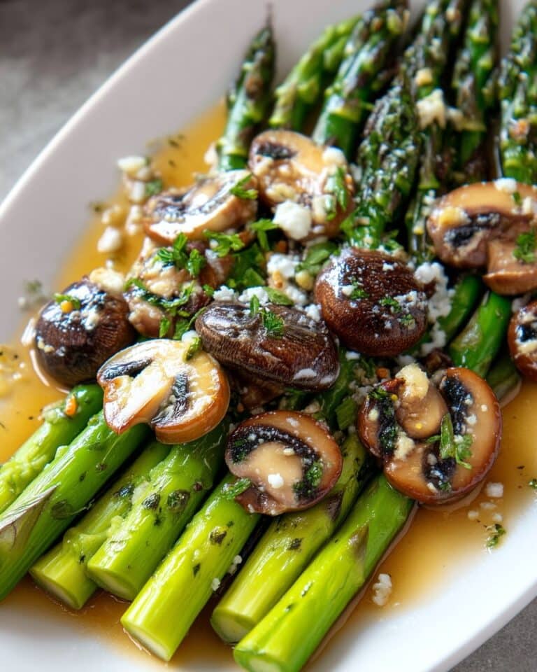 Slow Cooker Butter Garlic Asparagus and Mushrooms Recipe